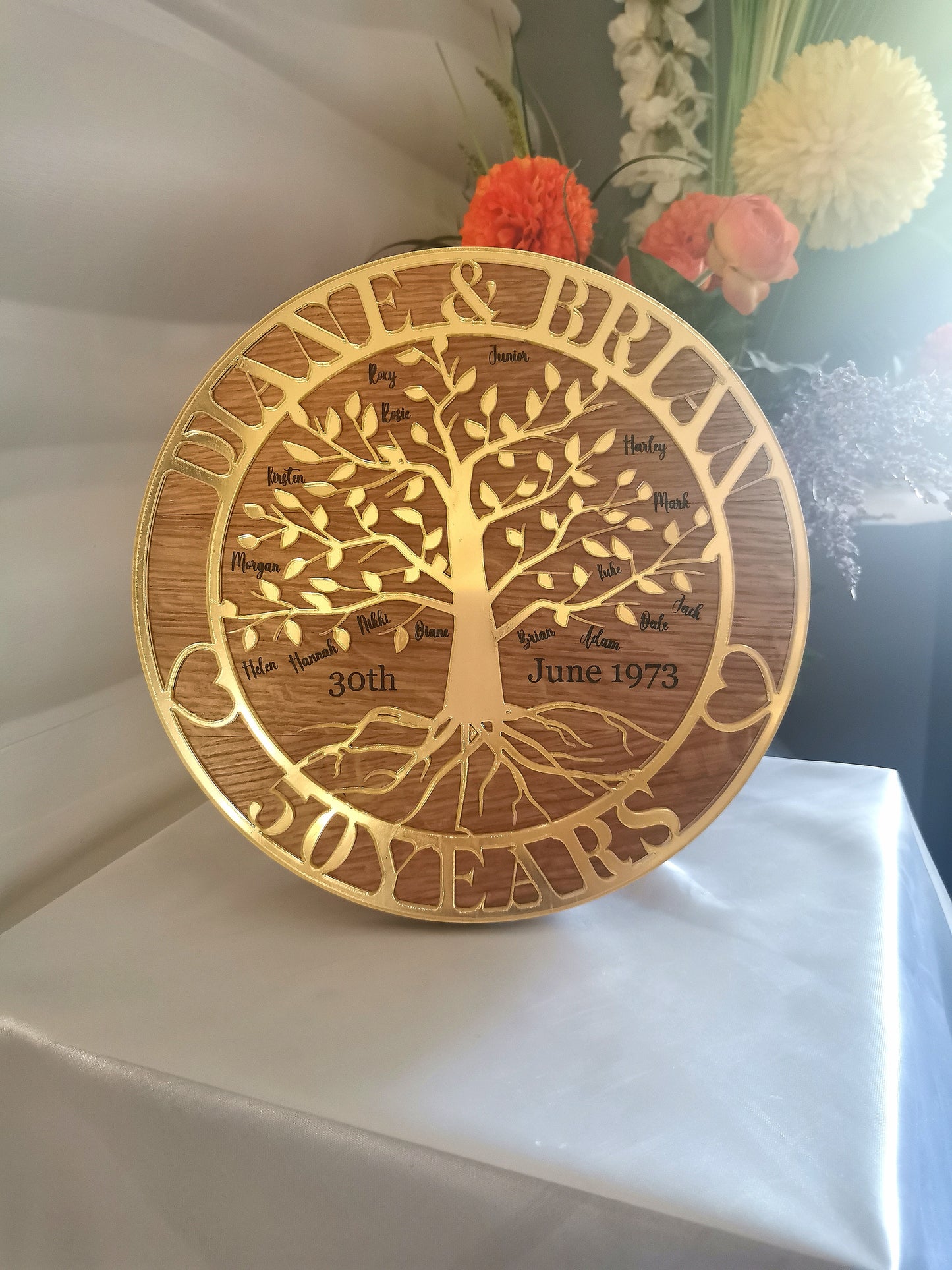 Wooden Family Tree Clock Style