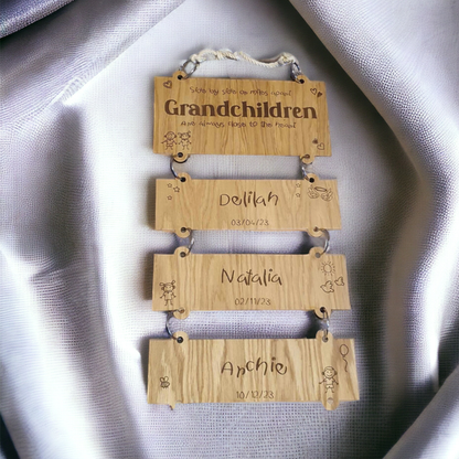 Hanging 'Family' Plaques